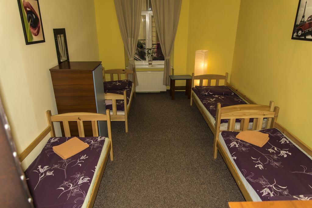 Hostel Yellow Kraków Rum bild