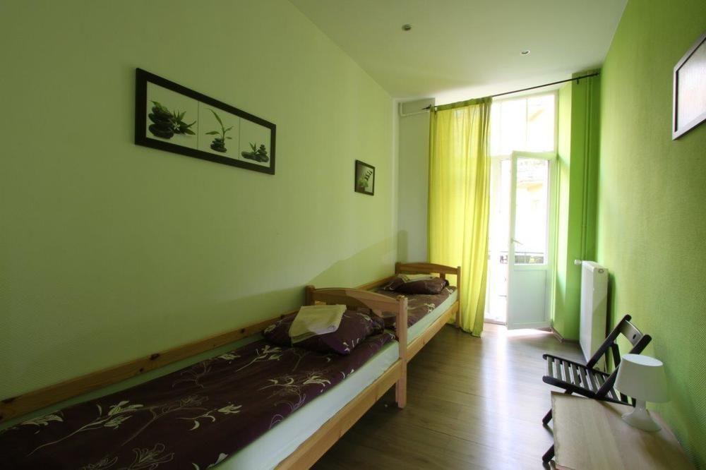 Hostel Yellow Kraków Exteriör bild